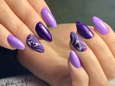 Маникюр в сиреневых тонах. Spring nails. | Маникюр, Дизайнерские ногти,  Маникюр пузыри