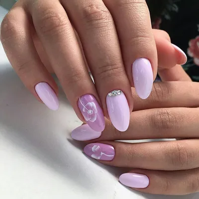 Стильный весенний маникюр | Jolis ongles, Vernis à ongles, Nail art facile