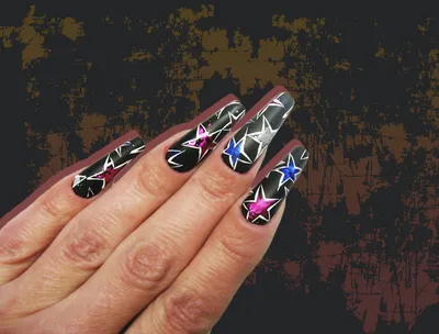 Маникюр в стиле глэм-рок на форме ногтей «балерина» - pro.bhub.com.ua