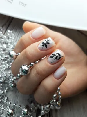 20 идей маникюра в стиле Chanel - 20Nails