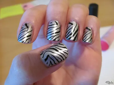 Zebra Stripes French Tips Nails Black Medium Almond – NOUMAY LIMITED