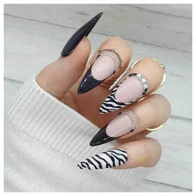 French Zebra Almond- Short Almond French Tip Zebra Press-On Nails – Leewa  Beauty