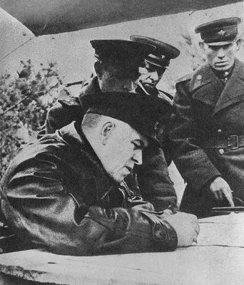 75 лет назад Сталин снял Жукова с поста командующего сухопутными войсками -  Газета.Ru
