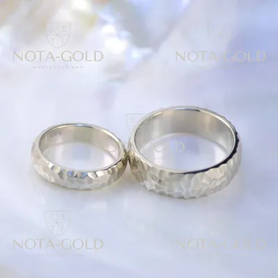 Обручальное матовое кольцо из золота, ширина 5 мм 01О020364 купить по цене  от 81020 руб. в интернет-магазине The Jeweller
