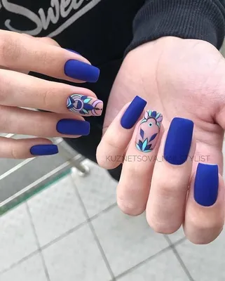 Синий матовый маникюр с дизайном | Blue matte nails, Nail designs, Matte  nails