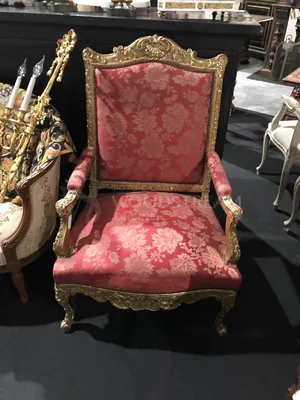 Кресло-трон в стиле Людовика XIV | Купить винтажную, антикварную и  старинную мебель в Москве в салоне WOODSTREAM.ONLINE