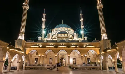 Мечеть \"Сердце Чечни\" имени Ахмата Кадырова в городе \"Грозный\"