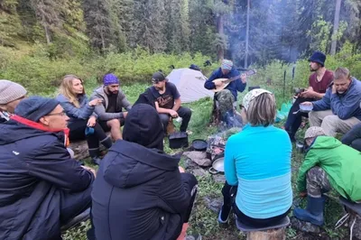 В природном парке «Ергаки» обнаружено тело туриста, подвергшегося нападению  медведя - YouTube