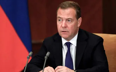 Дмитрий Медведев рассказал, что в детстве думал о профессии космонавта -  AEX.RU