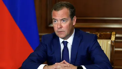 Медведев намекнул Западу, что решил бороться за власть в России - политолог  | Утро.ру – интернет-газета | Дзен