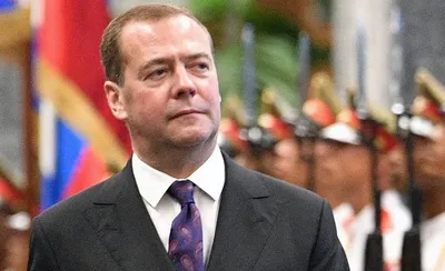Маск оценил шутку Медведева про отставку Трасс: Политика: Мир: Lenta.ru