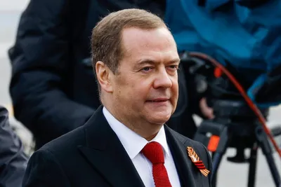 Мы наращиваем\", - Медведев разразился новыми угрозами миру после  предупреждения от Данилова - | Диалог.UA