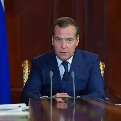 Медведев поддержал идею изымать машины у пьяных водителей, совершивших ДТП  - РИА Новости, 03.03.2020