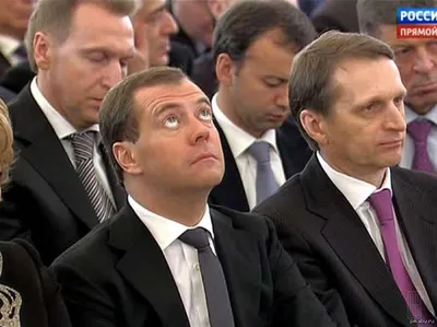 Абсолютная власть. Путина не остановить. Правительство ушло в отставку, а Медведев  спит | Блог политикана | Дзен
