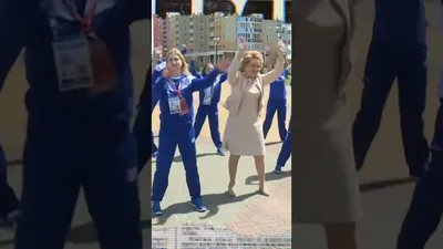 This is Хорошо - Медведев танцует (Фрагмент из выпуска) - YouTube
