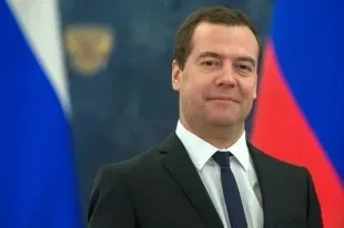 Лучшие анекдоты: Кудрин: - Я посоветуюсь с премьером.Медведев: - Пока я  президент, такие .... | Кристина Мур | Дзен