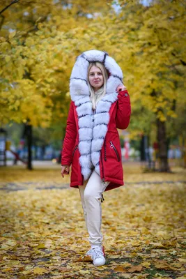 Зимняя женская парка на меху с меховым капюшоном - Karia.shop