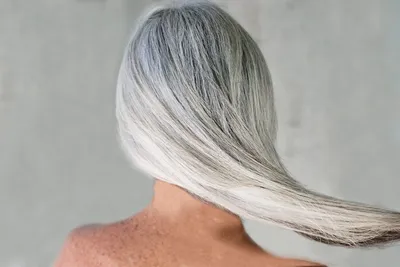 Краска для волос Estel De Luxe Silver - «На неделю дольше не видно седых  волос + фото до и после» | отзывы