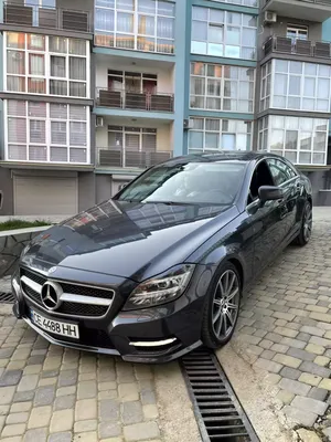 Седану Mercedes CLS подретушировали внешность и салон — ДРАЙВ