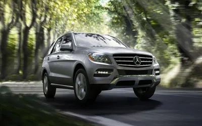 2013 Mercedes-Benz M-Class 4MATIC 4dr ML 350