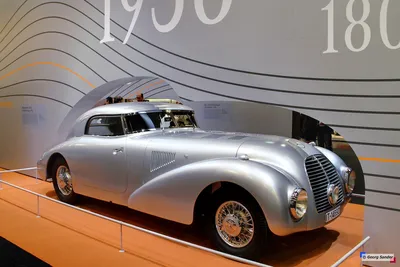 W29 Mercedes-Benz 540 K Special Roadster vintage sports car, 1938 - YouTube