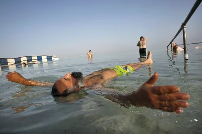 Мёртвое море: курорт под зонтиком | Большая Азия