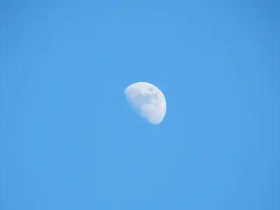 Месяц, луна, небо, закат, облака в 2023 г | Розовое лето, Закаты, Облака