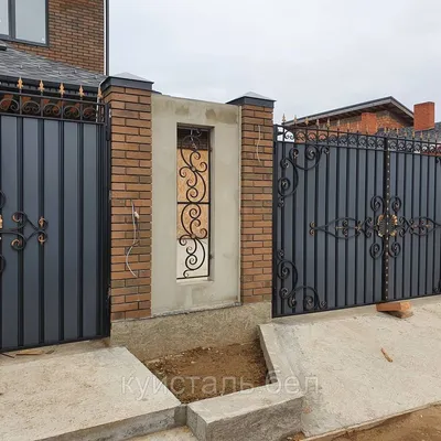 Купить кованые ворота с калиткой под ключ в Новосибирске по низкой цене от  8500 руб