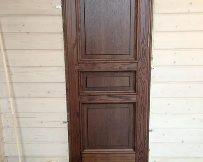Установка межкомнатных дверей в деревянном доме Отрадное