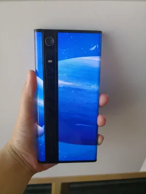 Новую версию концептфона Xiaomi Mi Mix Alpha показали на «живом» фото - 4PDA