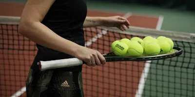 Выбор Правильного Теннисного Мяча Для Теннисиста Очень Важен