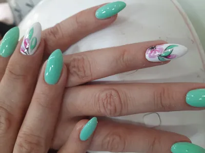 Summit Nails - Love mint green for summer - chrome and... | Facebook