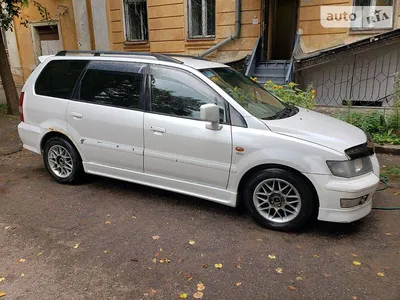 Дефлектор капота Mitsubishi Chariot Grandis Мицубиси Шариот Грандис с 1997  2002 г.в. Мухобойка (ID#1492754520), цена: 1200 ₴, купить на Prom.ua