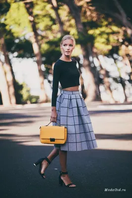 Уличная мода: Уличная мода лето 2015: образы с юбкой миди - ModaGid |  Style, Fashion, Womens fashion