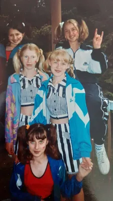 Джинсовый костюм в стиле 90-х годов | Retro Moda