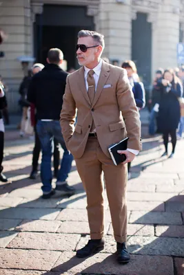 Гардероб для мужчин после 50 лет: что носить, чтобы оставаться  привлекательным и стильным | ElytS | Дзен