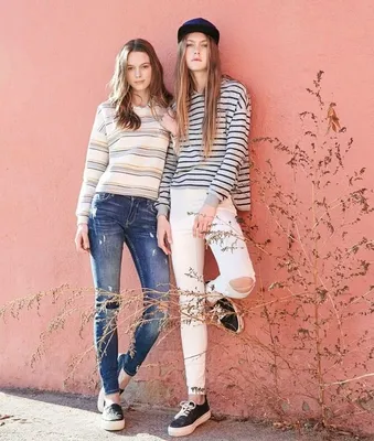 Что сейчас в тренде у подростков: подростковая мода 2023 (тенденции сезона,  новинки, фото трендов)