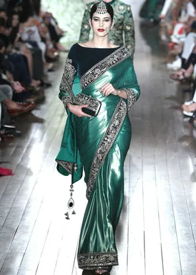 Принцесса Лакшми, или Современная дизайнерская мода Индии: Мода, стиль,  тенденции в журнале Ярмарки Мастеров | Индийская свадебная мода, Индийские  платья, Индийские наряды