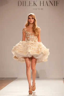 Модный показ Dior Haute Couture. Весна / лето 2012