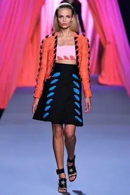 Модный показ Giorgio Armani Prive. Весна / лето 2012
