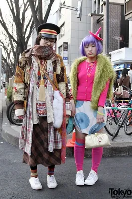 Женские платья из кружевы и вышивки. Мода в Японии 1969-70гг. | История  костюма