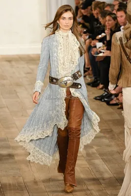 Ralph Lauren Spring 2011 -- I'd be sooo cool! p.s. Yay for the Texas Sized  Belt Buckle! Yee haw! | Ralph lauren womens clothing, Fashion, Boho fashion