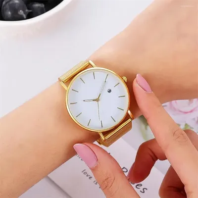 Женские часы наручные кварцевые модные Candy белые - купить с доставкой по  выгодным ценам в интернет-магазине OZON (1078282628)