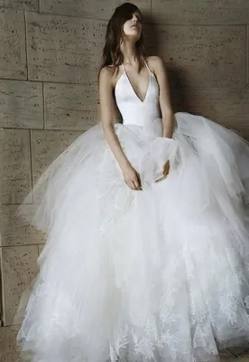 Коллекция свадебных платьев Mona Al Mansouri 2015 | Свадебные платья, Платья,  Модные стили
