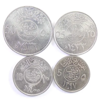 Комиссия: Золотая монета Саудовской Аравии «Гинея», 7.32 г чистого золота  (проба 0,917)