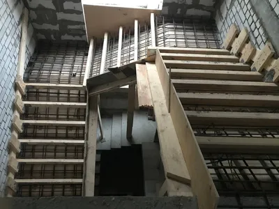 Нужна входная монолитная лестница | Наружная лестница в дом