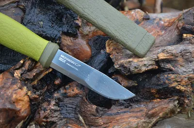 Mora 2000 in Green – Ragweed Forge