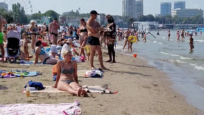 Пляжи Анапы в сентябре, лето продолжается😎. Погода на Черном море 🌊 в  начале осени | Анапа Сити | Дзен