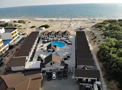 Море 23.07.23 г. Пляж Джемете 🏖☀️🐚 Температура воздуха +28 градусов🌊💙  Дорогие друзья,наш гостевой дом «МиГ» находится на первой… | Instagram