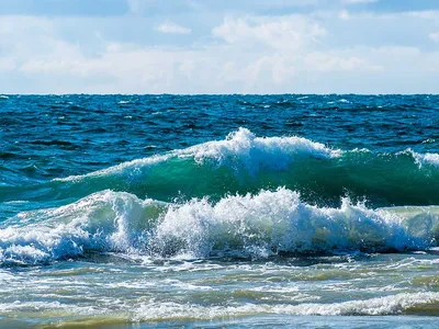 Шторм на океане Морская вода в грубых условиях Стоковое Изображение -  изображение насчитывающей экологический, завальцовка: 97288745